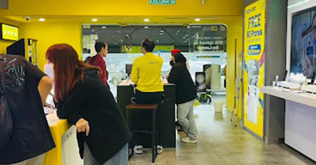 Perkhidmatan di Digi Store Bukit Bintang Perkhidmatan di Digi Store Bukit Bintang