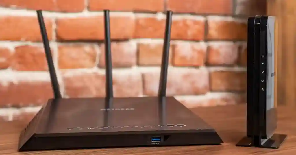 Gabungan Modem dan Router dalam Satu Peranti Gabungan Modem dan Router dalam Satu Peranti